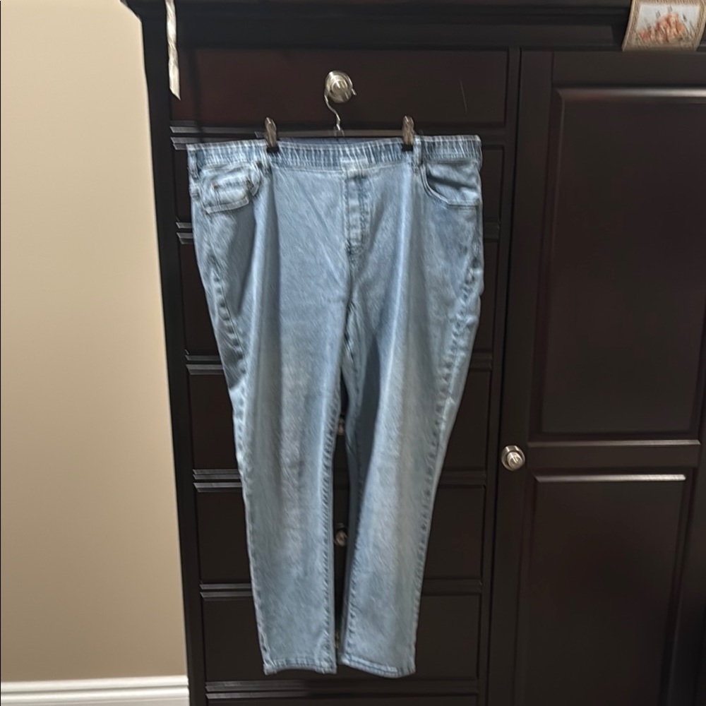 DG2 by Diane Gilman Blue Straight Leg Jeans